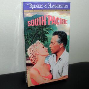 3/$55❤️SOUTH PACIFIC (1958) VHS Rossano Brazzi Mitzi Gaynor Rodgers Hammerstein